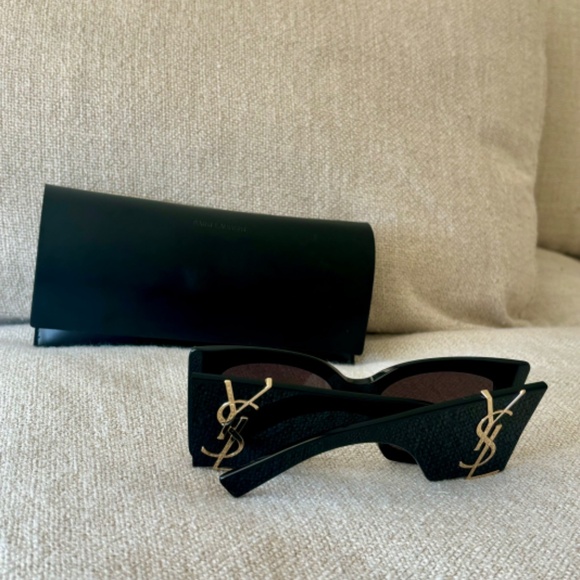 YSL-Saint Laurent Sunglasses- Black - Picture 4 of 16